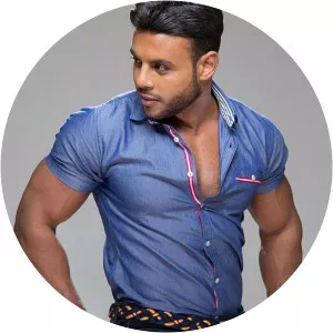 Joel Santos - Singer