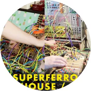 Jogging House - Musical artist