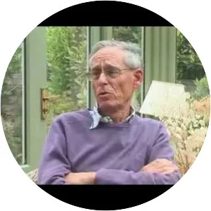 John Elliott (historian)