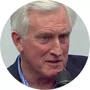 John Hewson - Bank director of Macquarie Group