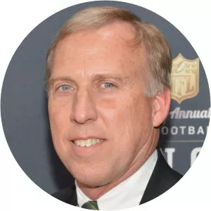 John Idzik Jr. - American football player