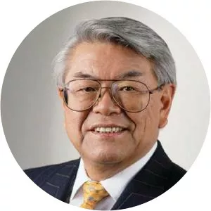 John J. Sie - American-Chinese businessman