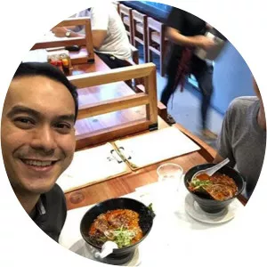 John Maurie Sandel Obligacion photograph