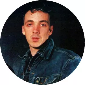 Johnny McElhone - Guitarist