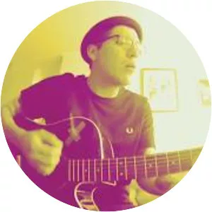 the planet smashers johnny olas - Musical artist