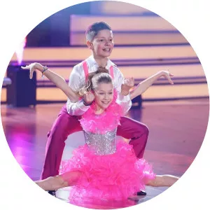 Jona Szewczenko photograph