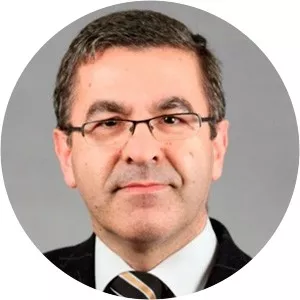 Jónatas E M Machado