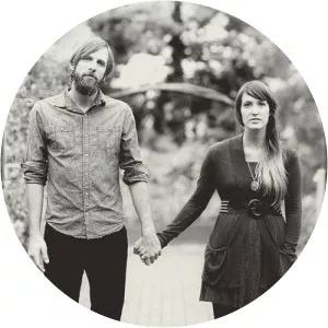 Jonathan David and Melissa Helser - Musical duo