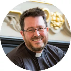 Jonathan Evens - Author