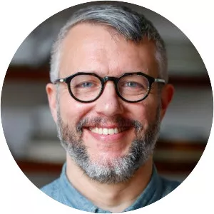 Jonathan Kauffman - Writer