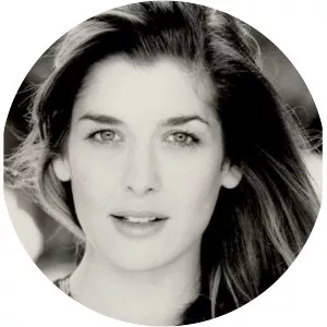 Jonell Elliott - Voice actress