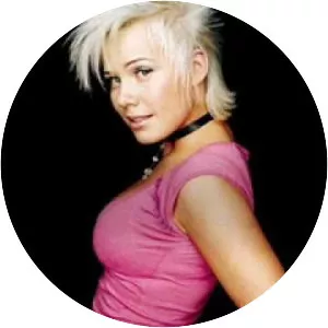 Jonna Pirinen - Singer