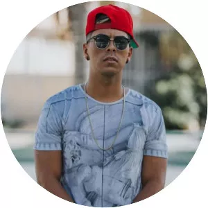 Jonna Torres - Musical artist