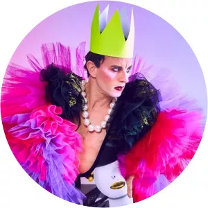 Jonny Woo - Comedian