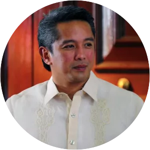 Jonvic Remulla