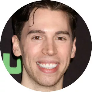 Jordan Gavaris