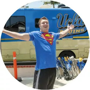 Jordan Zumwalt - American football player