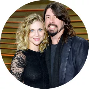 Jordyn Blum - Director ‧ Dave Grohl's wife