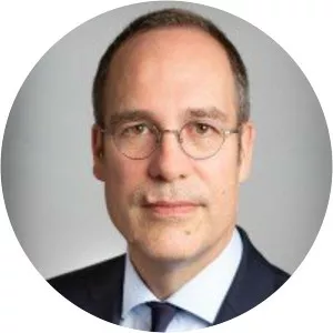 Jörg Krämer - Economist