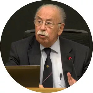 Jorge A. Tapia Valdés