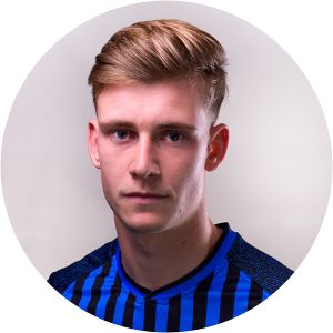 Jorge Akers - Football player