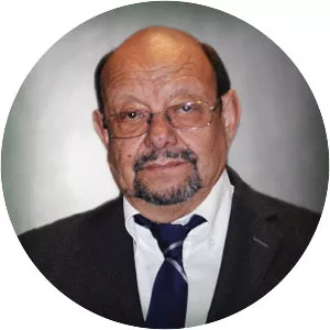 Jorge Flores Valdés