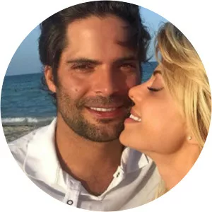 Jorge Sestini - Caroline Bittencourt's husband