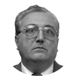 Jorge Uequed - Politician