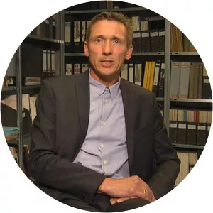 Jörn Düwel - Author