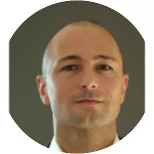 Jörn Redler - Economist