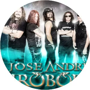 Jose Andrea & Uróboros