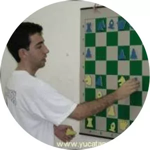 José González García