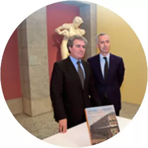 Jose Luis Colomer - Author