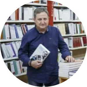 José Luis Ferris - Author