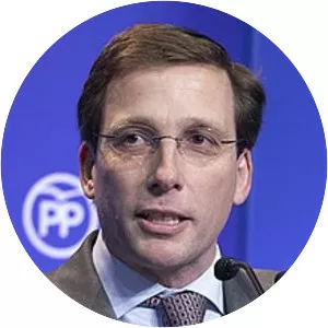 José Luis Martínez-Almeida photograph