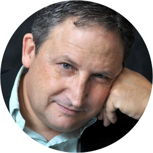 José Luis V. Ferris - Writer