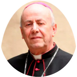 José Roberto Ospina Leongómez - Priest