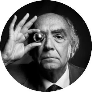 José Saramago