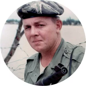 Joseph L. Galloway - American correspondent