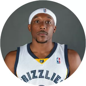 Josh Akognon - Nigerian-American professional basketball player