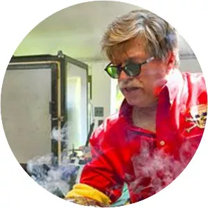 Josh Simpson - Glass artist