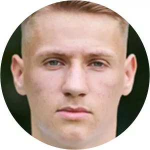 Joshua Schwirten - Football player