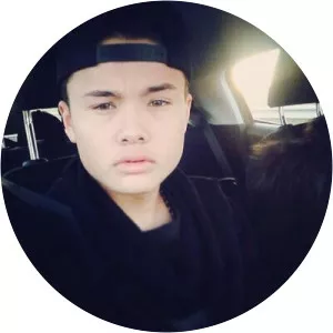 Jozua Aaron Isaias Musician