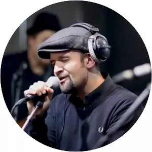 Jr. Thomas & the Volcanos