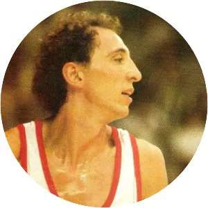 Juan de la Cruz (basketball)