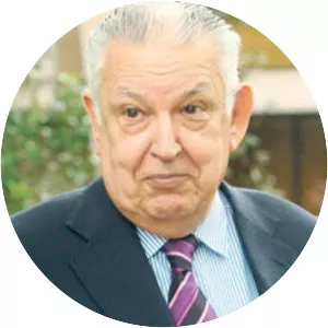 Juan Luis de la Vallina Velarde