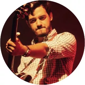 Juan Pablo Villamil - Singer