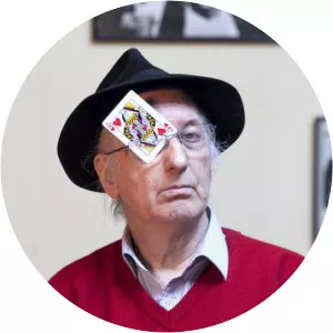 Juan Tamariz - Spanish magician