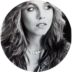 Judie Tzuke - Singer-songwriter