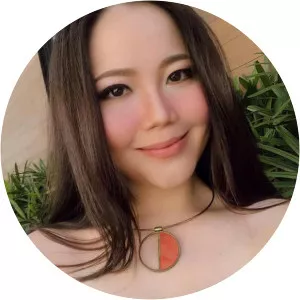 Judith Alegarbes - Musical artist